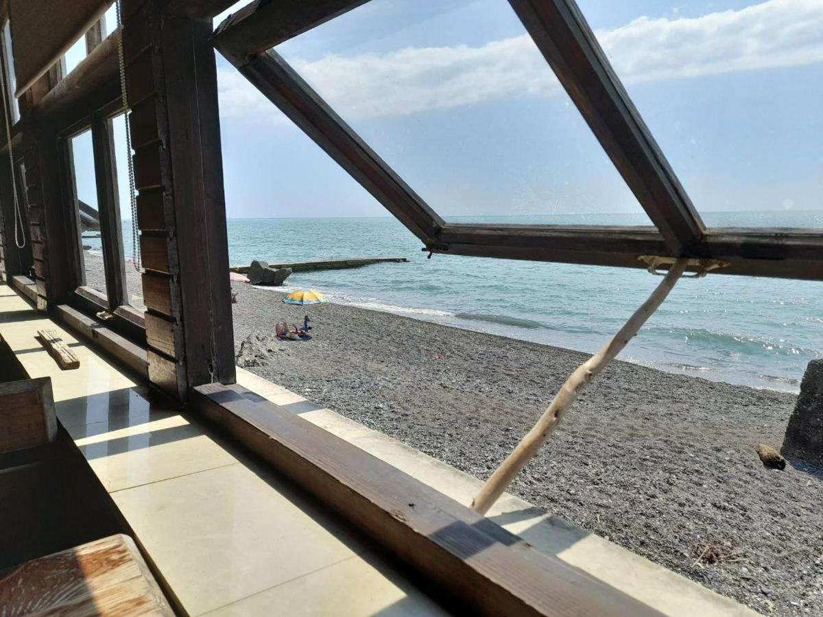 Мир Ochamchira Bagian luar foto