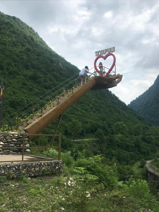 Мир Ochamchira Bagian luar foto
